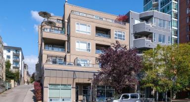203 - 118 E 2nd Street, Lower Lonsdale, North Vancouver 